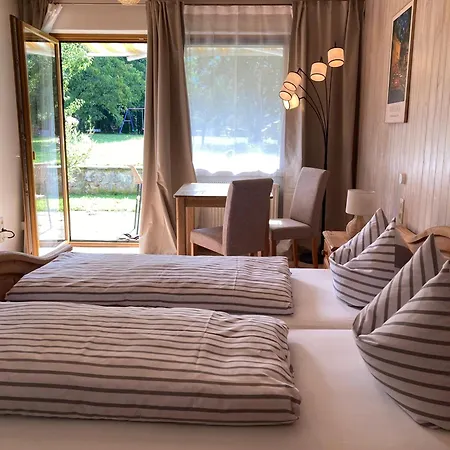 Gaestehaus Gerti Pensión 3*