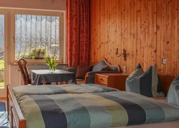 Gaestehaus Gerti בית הארחה 3*