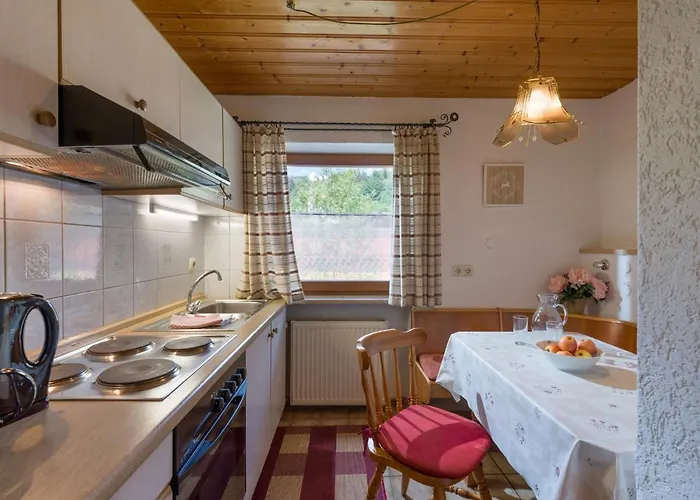 Gaestehaus Gerti 3* קיפרספלדן